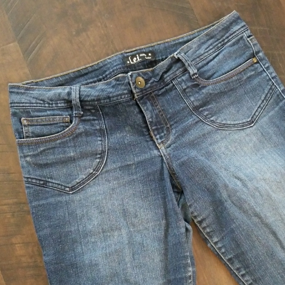 LEI Ashley Lowrise Capri Denim Jeans Sz 12